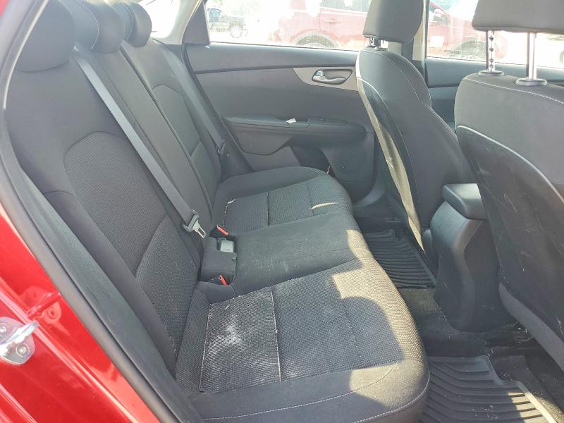 2021 Kia Forte მანქანა იყიდება აუქციონზე, vin: 3KPF24AD6ME344622, აუქციონის ნომერი: 57029276
