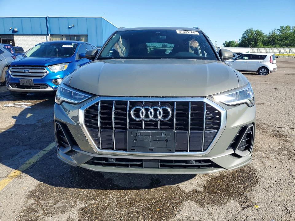 2019 Audi Q3 მანქანა იყიდება აუქციონზე, vin: WA1EECF39K1066760, აუქციონის ნომერი: 57001286