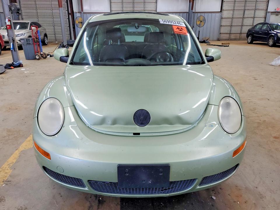 56995246 :رقم المزاد ، 3VWRW31C76M411320 vin ، 2006 Volkswagen New Beetle مزاد بيع
