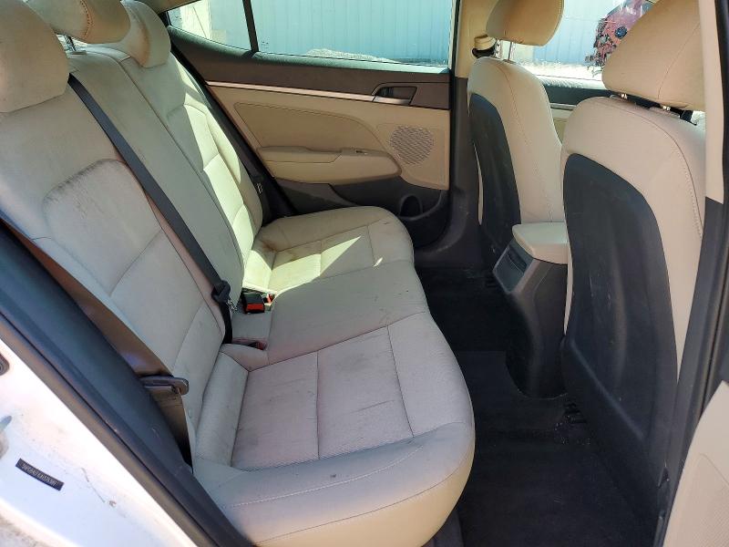 57323776 :رقم المزاد ، 5NPD84LF4JH378389 vin ، 2018 Hyundai Elantra مزاد بيع