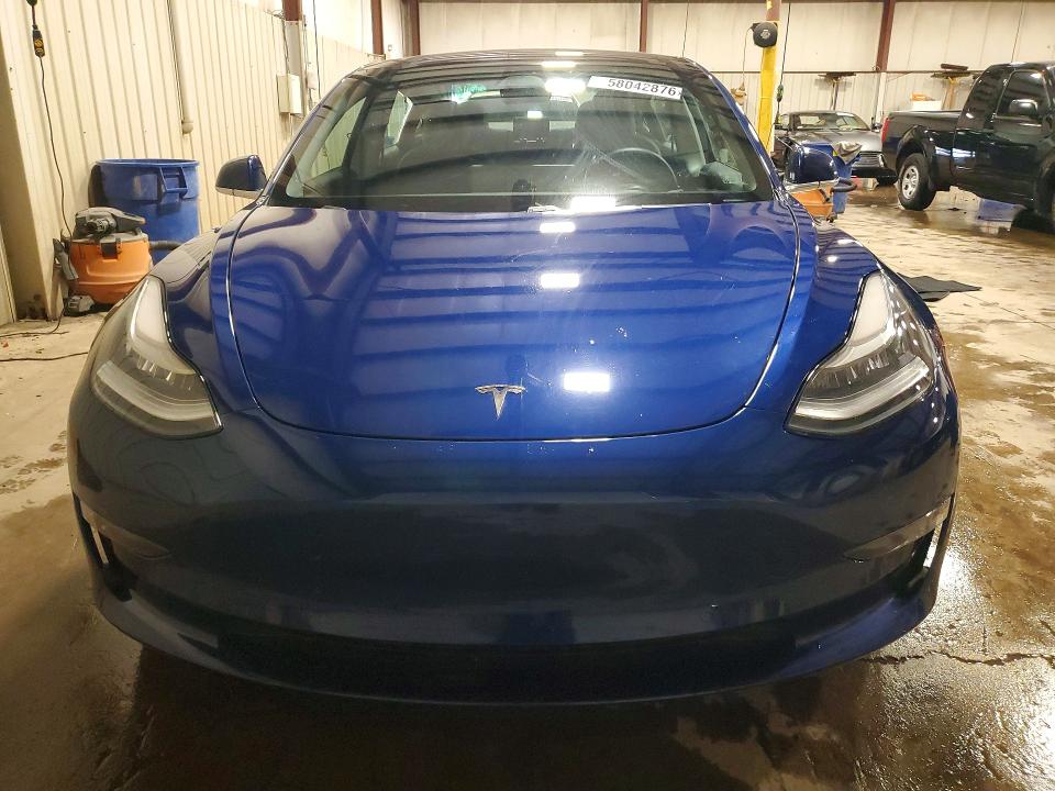 Продажа на аукционе авто 2019 Tesla Model 3, vin: 5YJ3E1EB0KF437340, номер лота: 58042876