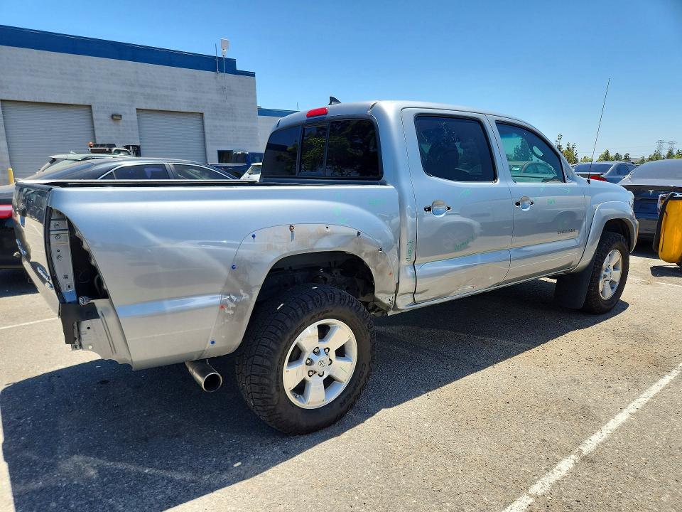 2015 Toyota Tacoma მანქანა იყიდება აუქციონზე, vin: 3TMJU4GN8FM187303, აუქციონის ნომერი: 56545036