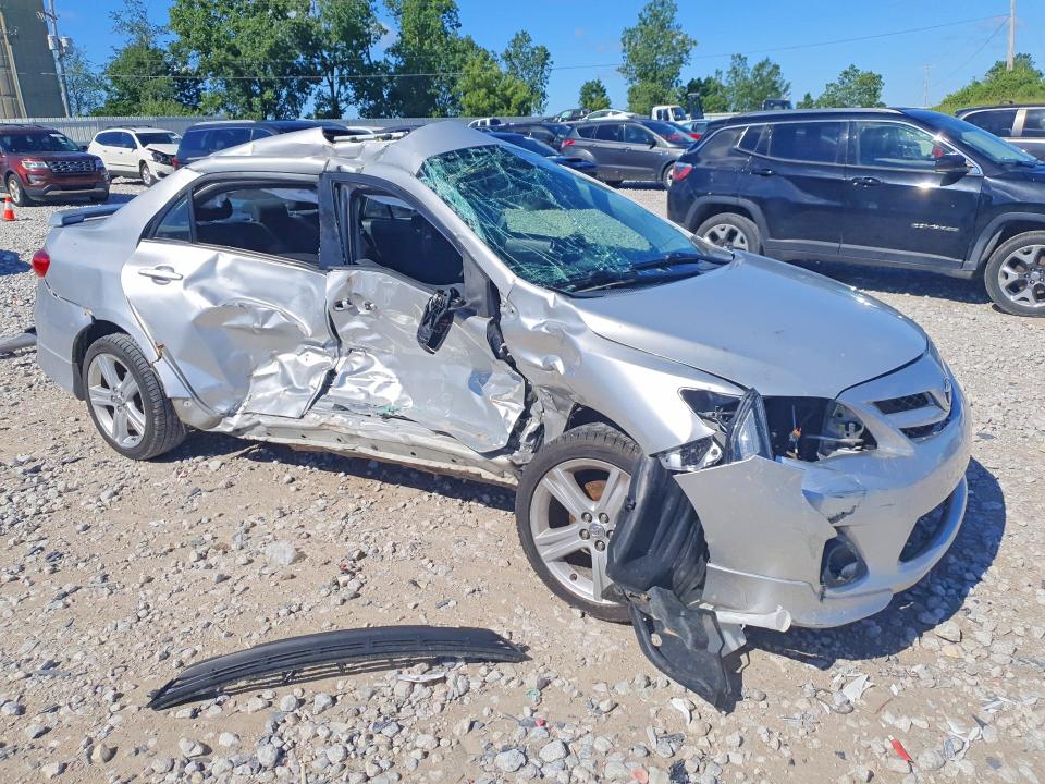 2013 Toyota Corolla მანქანა იყიდება აუქციონზე, vin: 2T1BU4EE3DC117320, აუქციონის ნომერი: 57202746