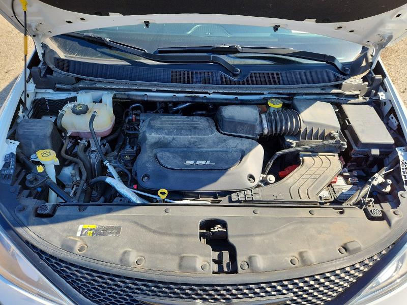 Продаж на аукціоні авто 2019 Chrysler Pacifica, vin: 2C4RC1EG3KR527386, номер лоту: 58411376