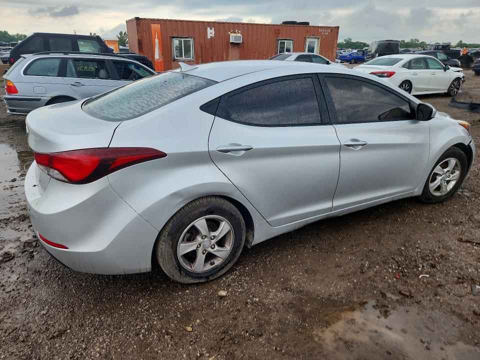 58518456 :رقم المزاد ، 5NPDH4AE3FH565995 vin ، 2015 Hyundai Elantra مزاد بيع