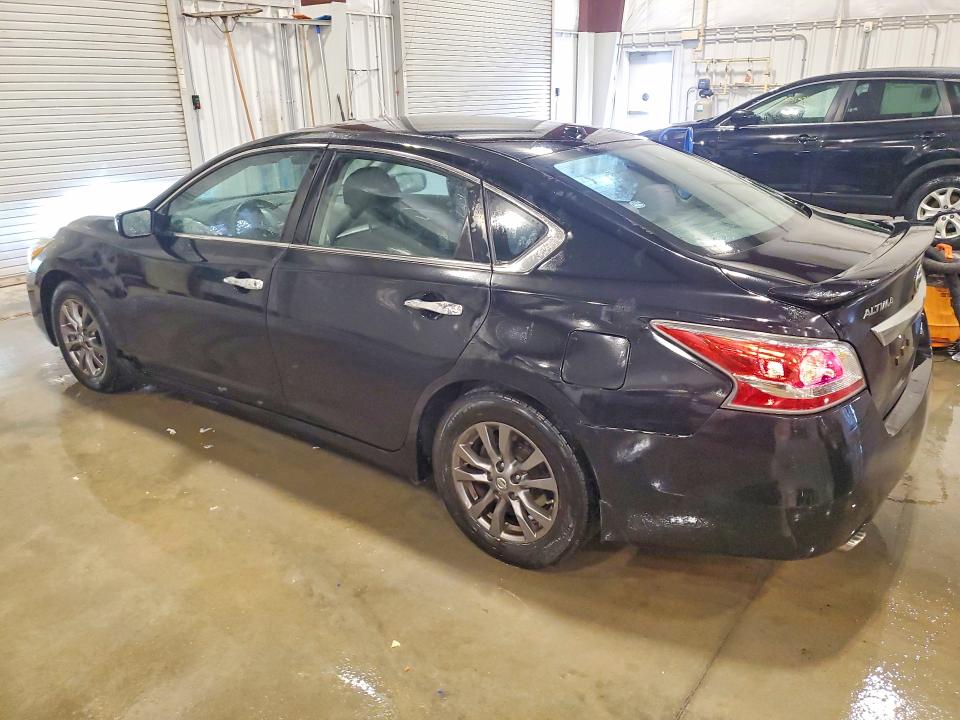2015 Nissan Altima მანქანა იყიდება აუქციონზე, vin: 1N4AL3AP6FC572647, აუქციონის ნომერი: 58717866