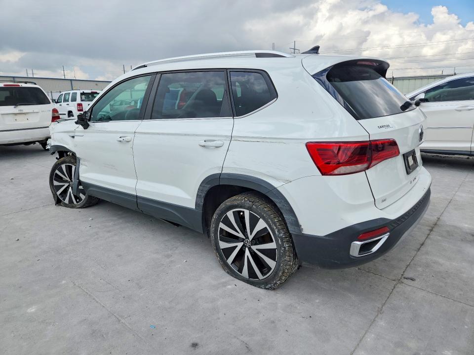 2022 Volkswagen Taos მანქანა იყიდება აუქციონზე, vin: 3VVRX7B20NM015078, აუქციონის ნომერი: 54646516