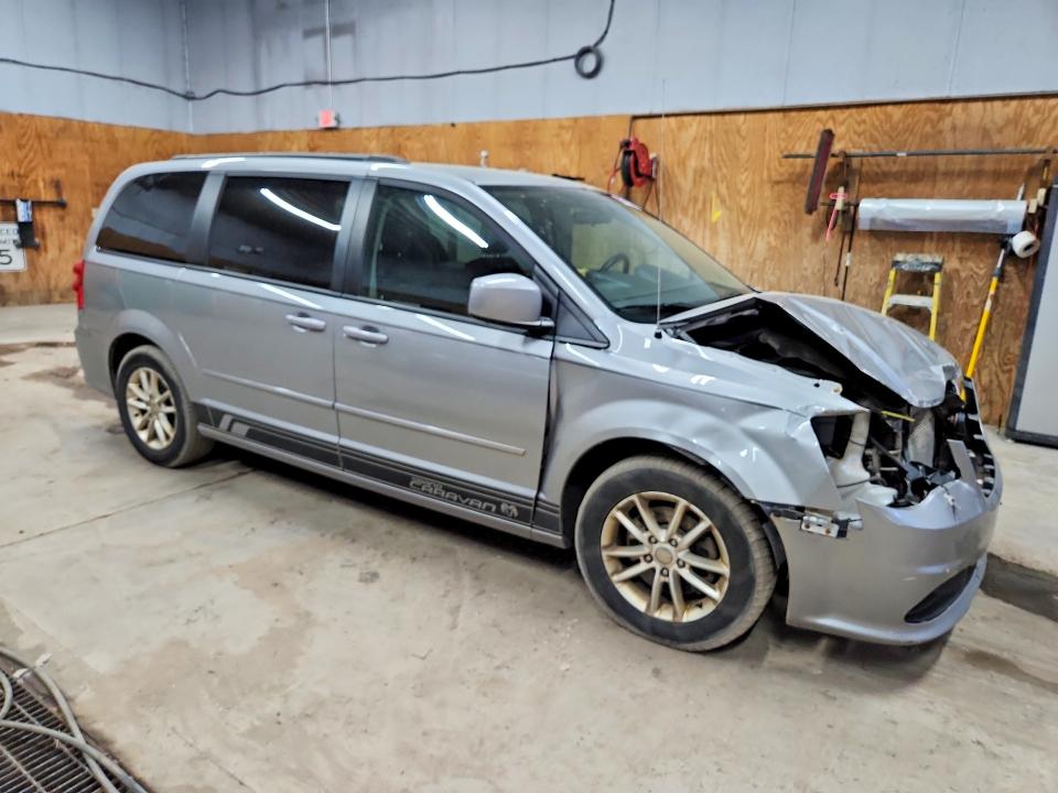 53743036 :رقم المزاد ، 2C4RDGCG8GR235288 vin ، 2016 Dodge Grand Caravan مزاد بيع