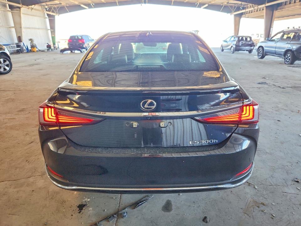 57010956 :رقم المزاد ، 58ADA1C14SU061005 vin ، 2025 Lexus Es 300h مزاد بيع