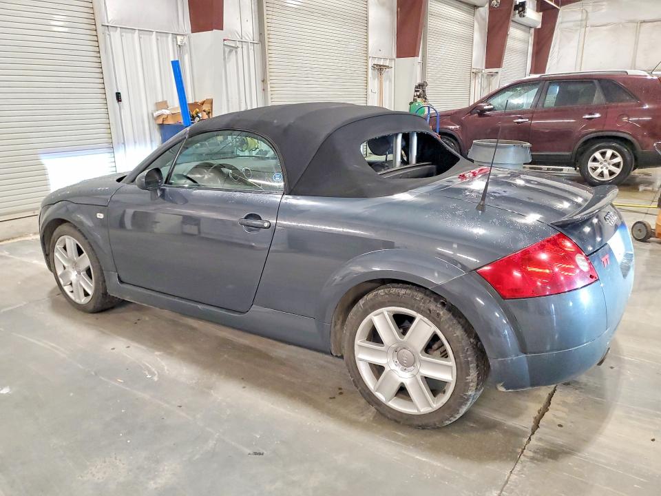 2004 Audi Tt მანქანა იყიდება აუქციონზე, vin: TRUTC28N741005945, აუქციონის ნომერი: 57809706