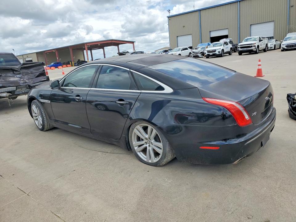 2011 Jaguar Xj მანქანა იყიდება აუქციონზე, vin: SAJWA1CB3BLV07424, აუქციონის ნომერი: 56545356