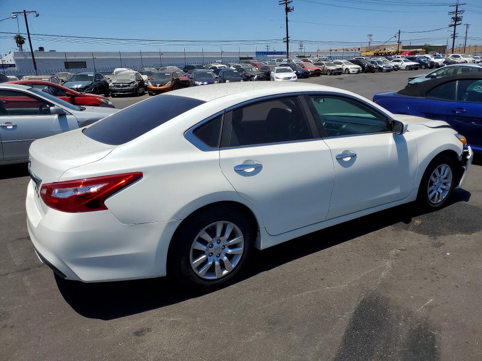 57597786 :رقم المزاد ، 1N4AL3AP8GN342355 vin ، 2016 Nissan Altima مزاد بيع