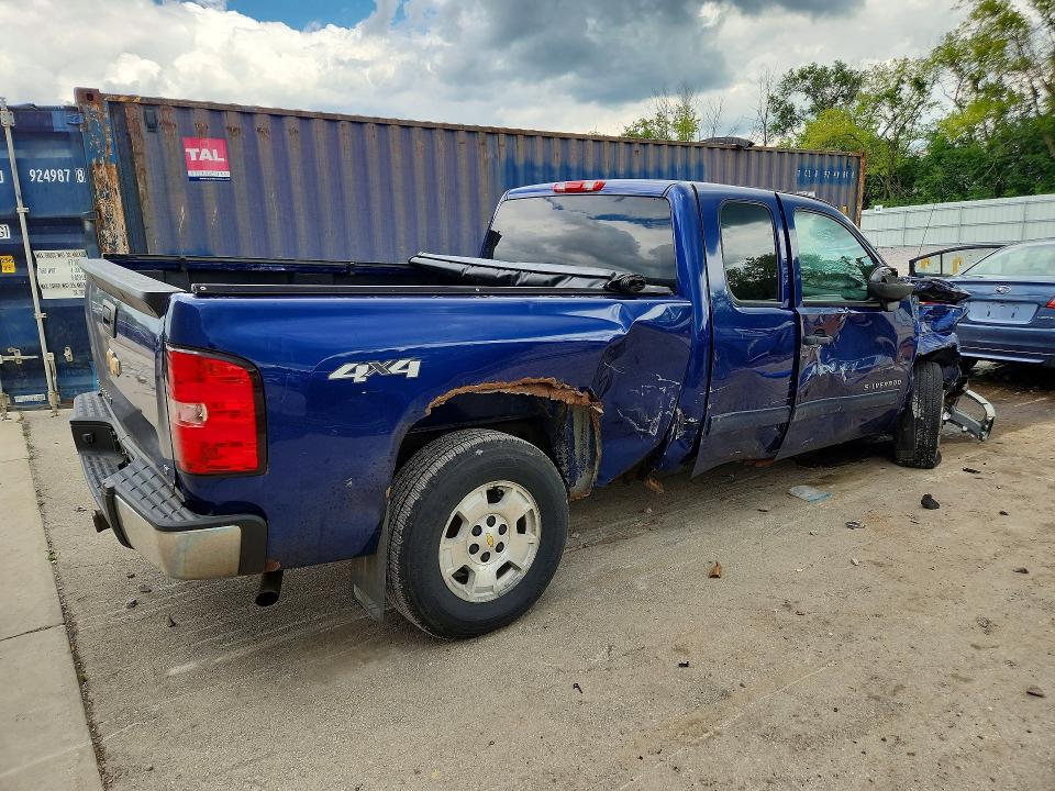 2013 Chevrolet Silverado მანქანა იყიდება აუქციონზე, vin: 1GCRKSE75DZ381316, აუქციონის ნომერი: 58816396