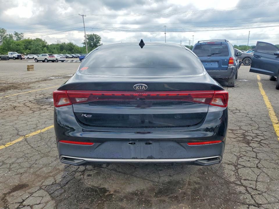 2021 Kia K5 მანქანა იყიდება აუქციონზე, vin: 5XXG24J25MG016392, აუქციონის ნომერი: 57958716