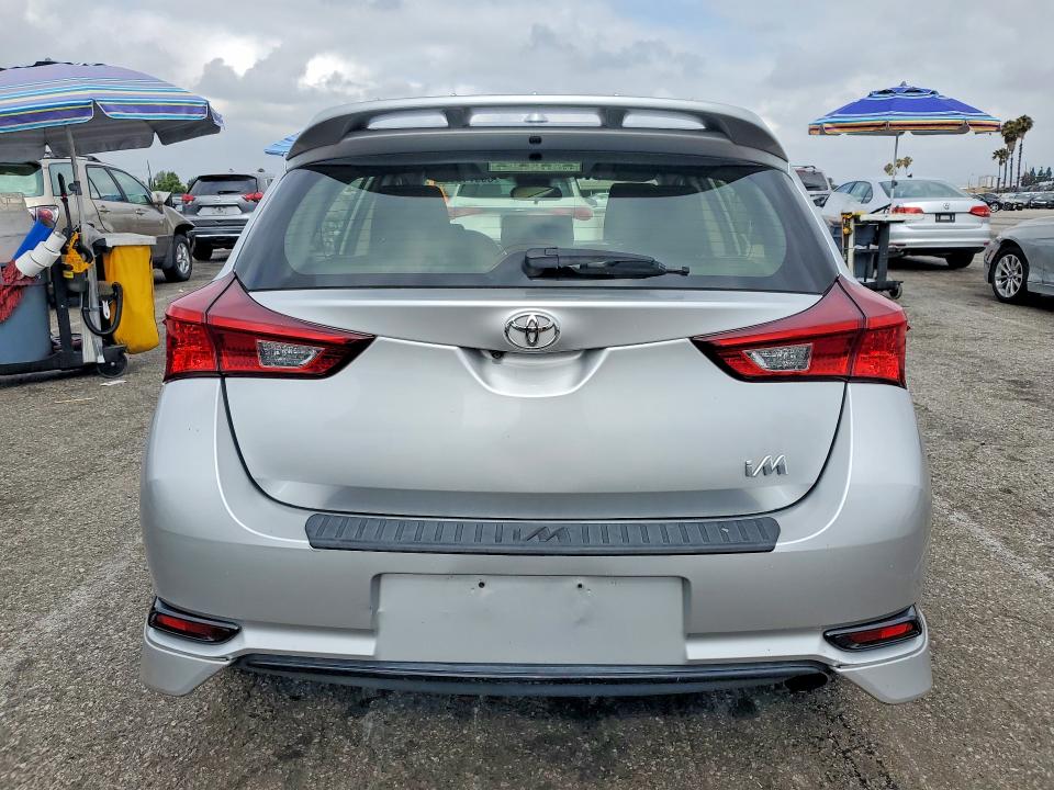 2018 Toyota Corolla Im მანქანა იყიდება აუქციონზე, vin: JTNKARJE2JJ556659, აუქციონის ნომერი: 85971265