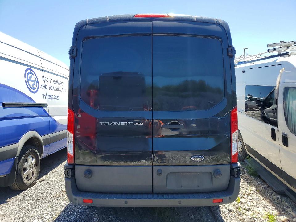 Продажа на аукционе авто 2015 Ford Transit, vin: 1FTYR2CM7FKA84169, номер лота: 54282926