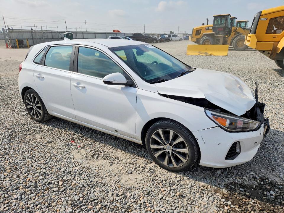 2018 Hyundai Elantra Gt მანქანა იყიდება აუქციონზე, vin: KMHH35LE8JU068373, აუქციონის ნომერი: 58595036