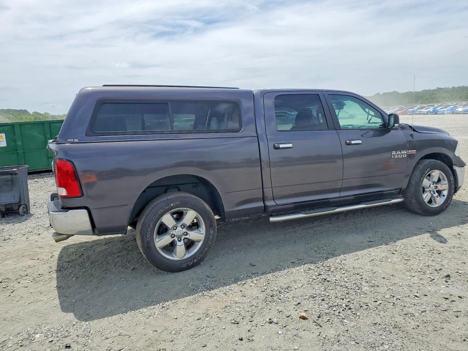 56265716 :رقم المزاد ، 1C6RR6TT2JS171044 vin ، 2018 Ram 1500 مزاد بيع