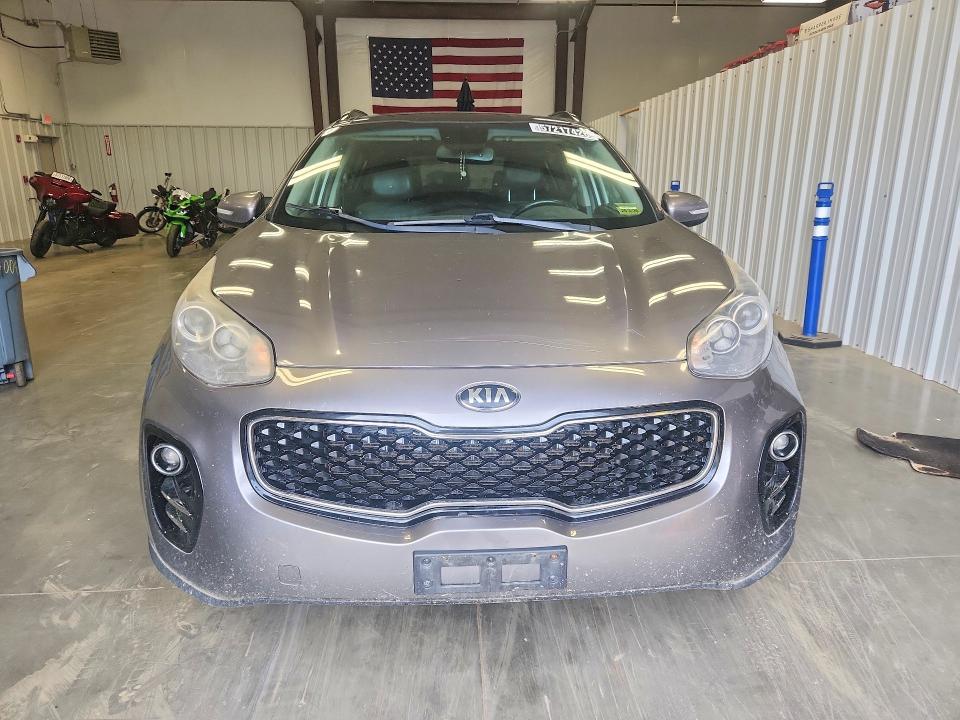 57217426 :رقم المزاد ، KNDPNCAC7J7422740 vin ، 2018 Kia Sportage مزاد بيع
