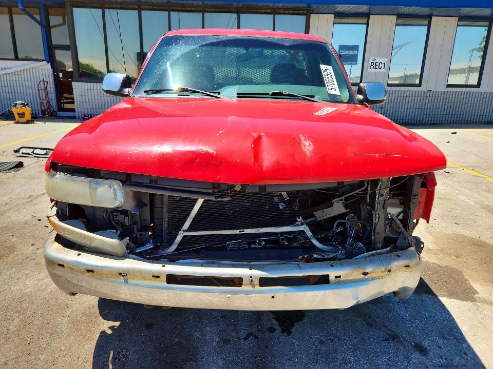 2002 Chevrolet Silverado მანქანა იყიდება აუქციონზე, vin: 1GCEC14W12Z210557, აუქციონის ნომერი: 57055596