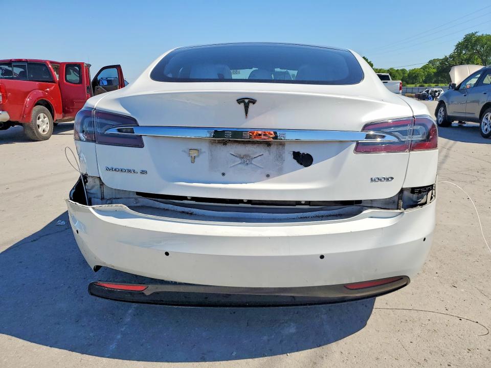 Продажа на аукционе авто 2017 Tesla Model S, vin: 5YJSA1E22HF222347, номер лота: 55781946