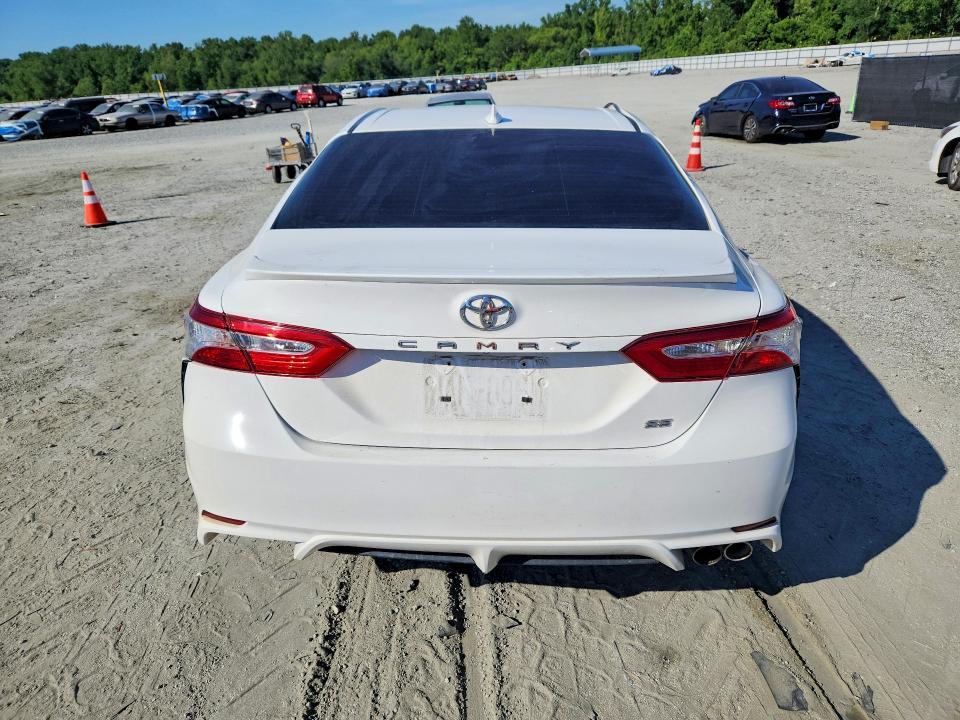 Продажа на аукционе авто 2020 Toyota Camry, vin: 4T1G11AK6LU352218, номер лота: 55780696