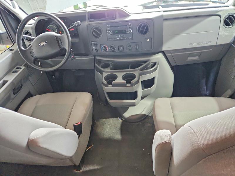 58546626 :رقم المزاد ، 1FBSS3BL0DDA94394 vin ، 2013 Ford Econoline مزاد بيع