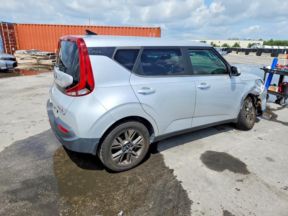 Auction sale of the 2021 Kia Soul, vin: KNDJ23AU4M7795665, lot number: 57928836