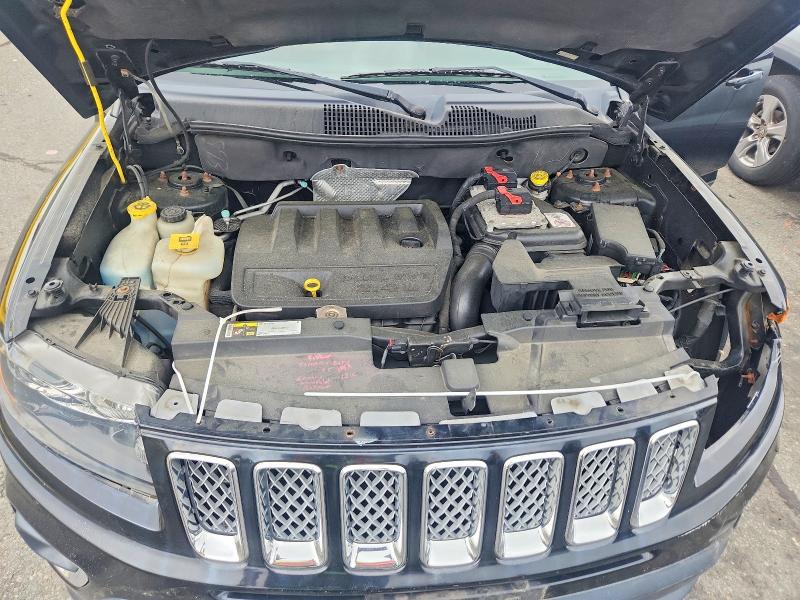 57618336 :رقم المزاد ، 1C4NJDCB2ED652819 vin ، 2014 Jeep Compass مزاد بيع