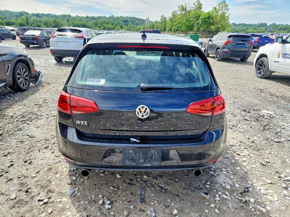 55347356 :رقم المزاد ، 3VW4T7AU4HM025590 vin ، 2017 Volkswagen Gti مزاد بيع