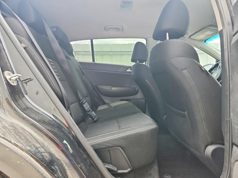 2018 Kia Sportage მანქანა იყიდება აუქციონზე, vin: KNDPMCAC5J7377266, აუქციონის ნომერი: 58274066