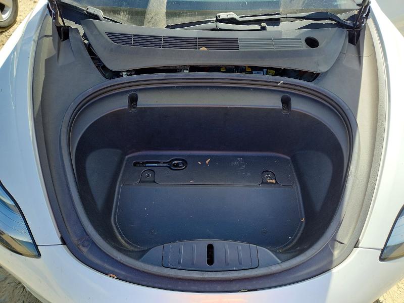 Продажа на аукционе авто 2020 Tesla Model 3, vin: 5YJ3E1EA8LF633311, номер лота: 85603655