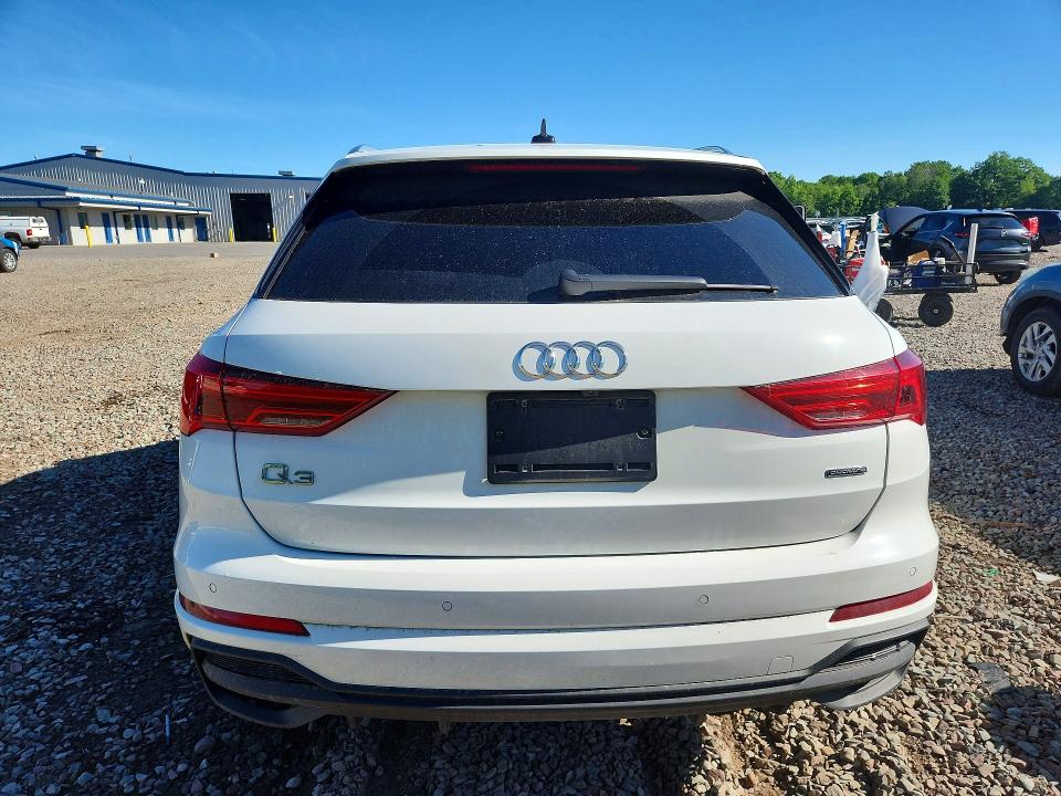 55432376 :رقم المزاد ، WA1DECF30P1138268 vin ، 2023 Audi Q3 مزاد بيع