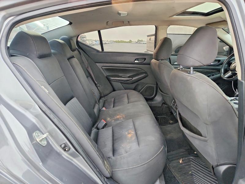 58103336 :رقم المزاد ، 1N4BL4DV5KC132899 vin ، 2019 Nissan Altima مزاد بيع