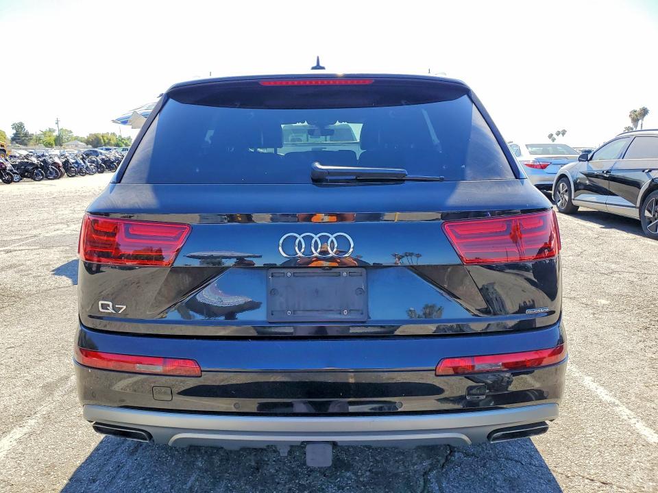 55813356 :رقم المزاد ، WA1LHAF70KD040231 vin ، 2019 Audi Q7 3.6 Quattr مزاد بيع