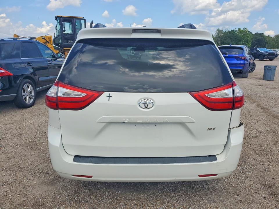 Aukcja sprzedaży 2017 Toyota Sienna, vin: 5TDYZ3DC4HS802980, numer aukcji: 55522046