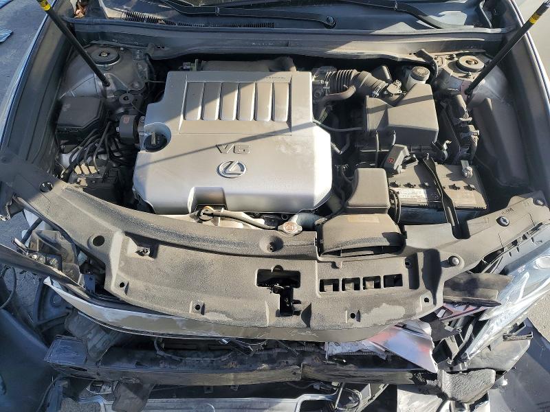 56185546 :رقم المزاد ، 58ABK1GG4JU085192 vin ، 2018 Lexus Es مزاد بيع