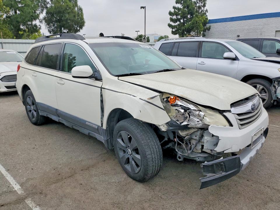 58093146 :رقم المزاد ، 4S4BRBKC0B3444431 vin ، 2011 Subaru Outback مزاد بيع