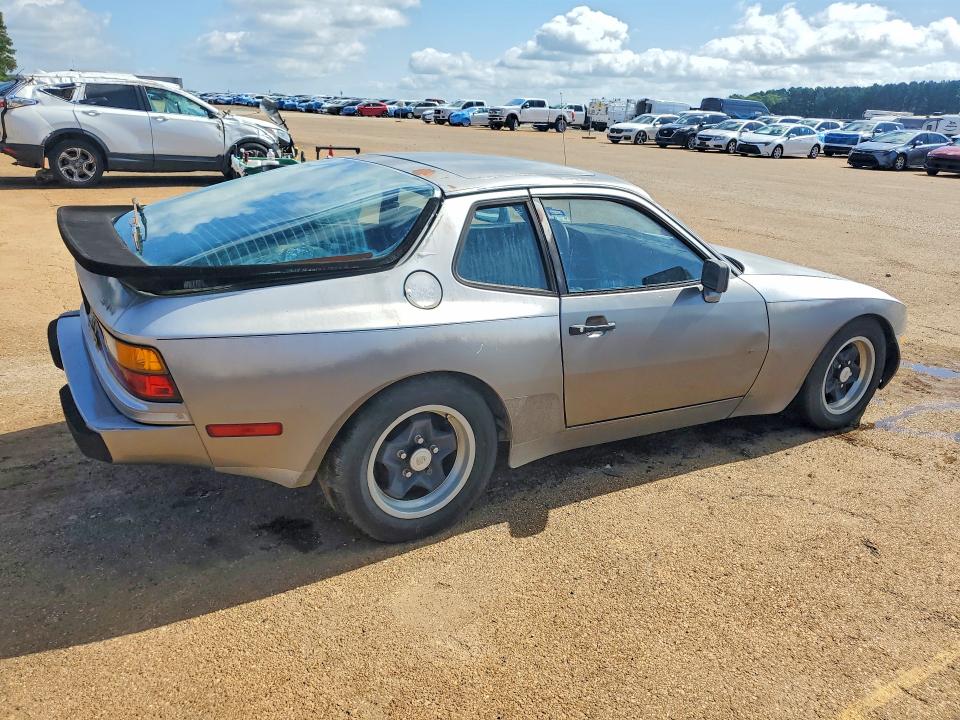 55738786 :رقم المزاد ، WP0AA0942FN473160 vin ، 1985 Porsche 944 مزاد بيع