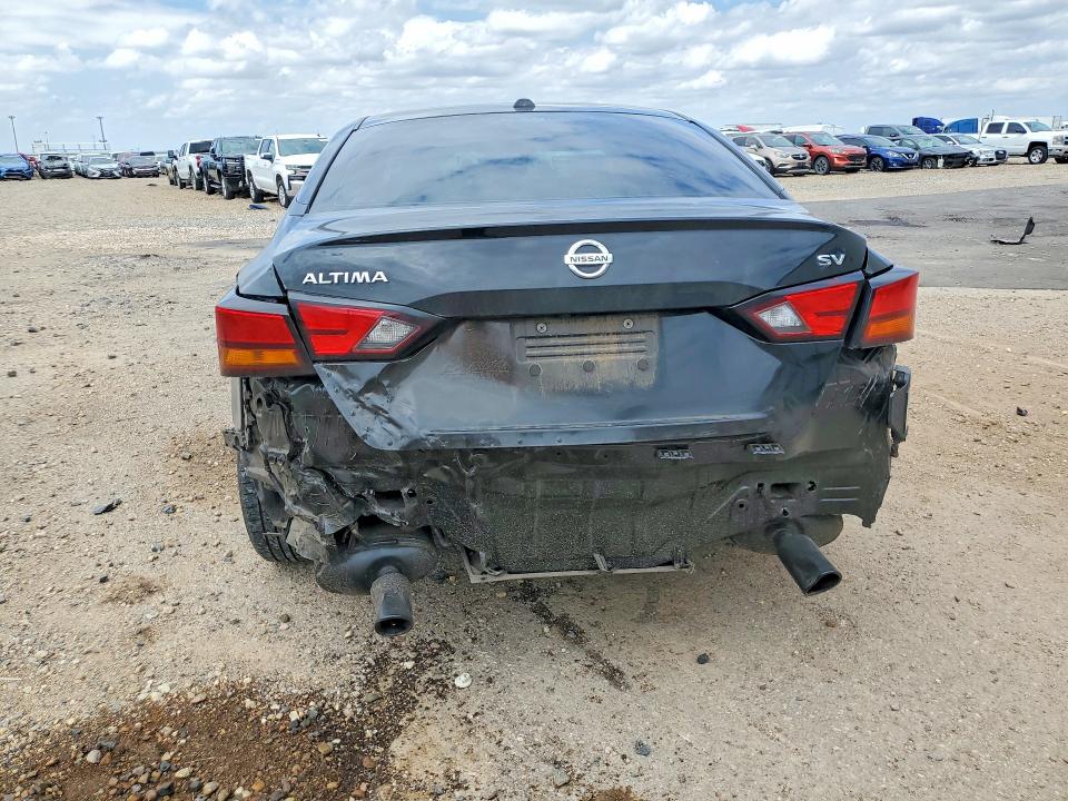 57434316 :رقم المزاد ، 1N4BL4DV9MN407570 vin ، 2021 Nissan Altima مزاد بيع