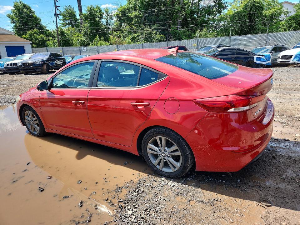 58788746 :رقم المزاد ، 5NPD84LF5HH003301 vin ، 2017 Hyundai Elantra مزاد بيع