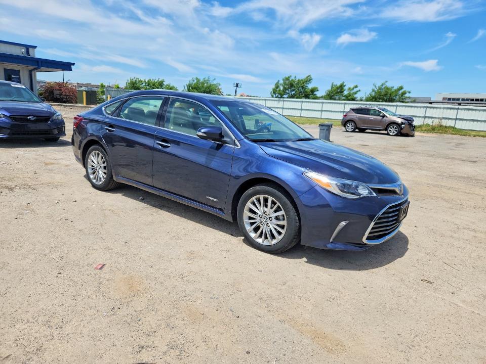 56060616 :رقم المزاد ، 4T1BD1EB3GU050435 vin ، 2016 Toyota Avalon Hybrid مزاد بيع