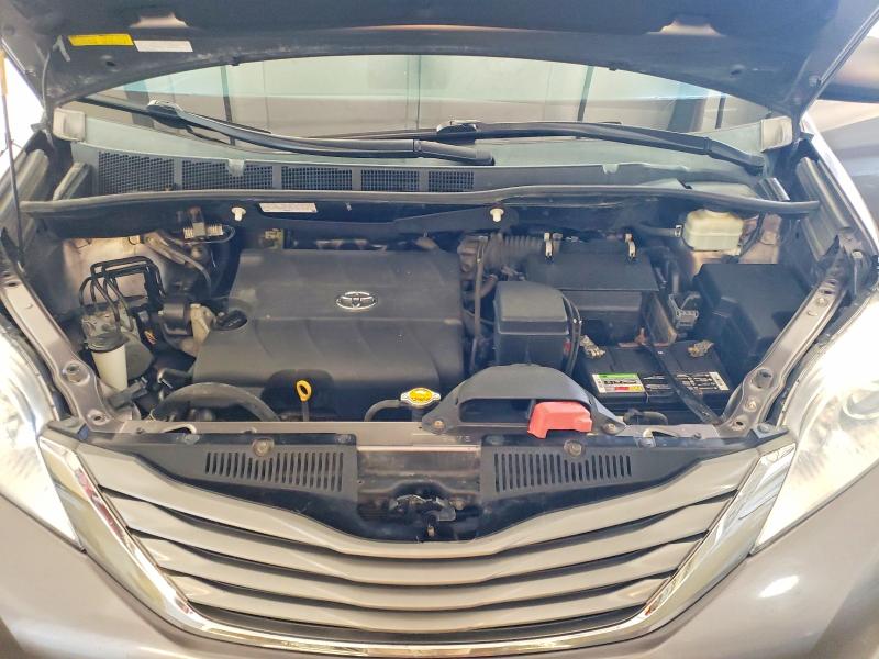 2014 Toyota Sienna მანქანა იყიდება აუქციონზე, vin: 5TDDK3DC6ES092270, აუქციონის ნომერი: 56684576