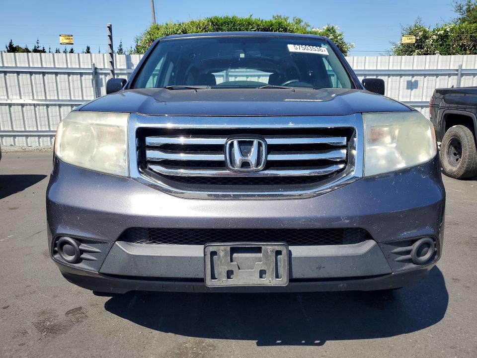 57503536 :رقم المزاد ، 5FNYF4H27FB037863 vin ، 2015 Honda Pilot مزاد بيع