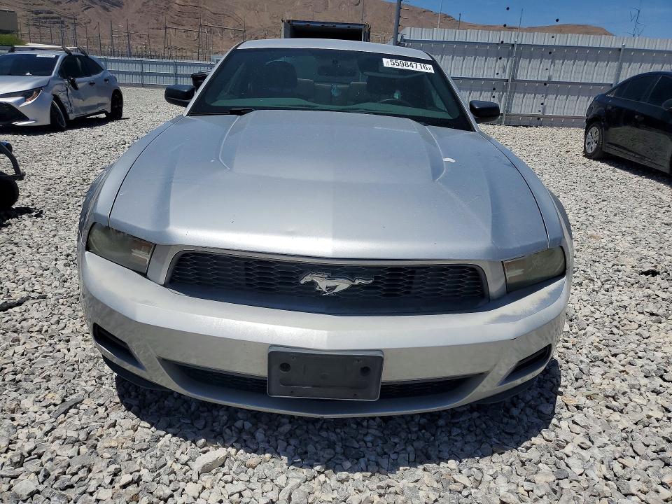 2010 Ford Mustang მანქანა იყიდება აუქციონზე, vin: 1ZVBP8ANXA5176388, აუქციონის ნომერი: 55984716