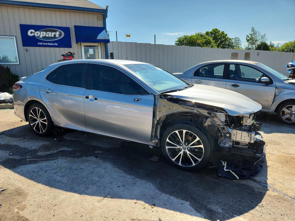 58358476 :رقم المزاد ، 4T1B11HK3KU807962 vin ، 2019 Toyota Camry مزاد بيع