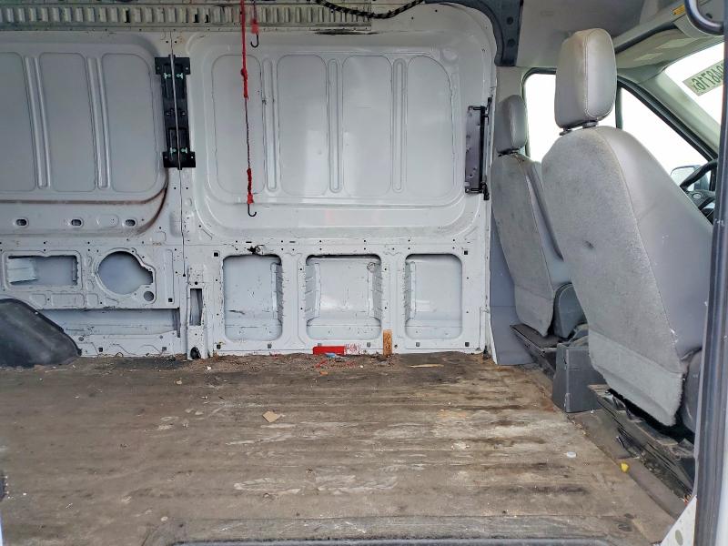 56948716 :رقم المزاد ، 1FTBW3XG0GKB30872 vin ، 2016 Ford Transit مزاد بيع
