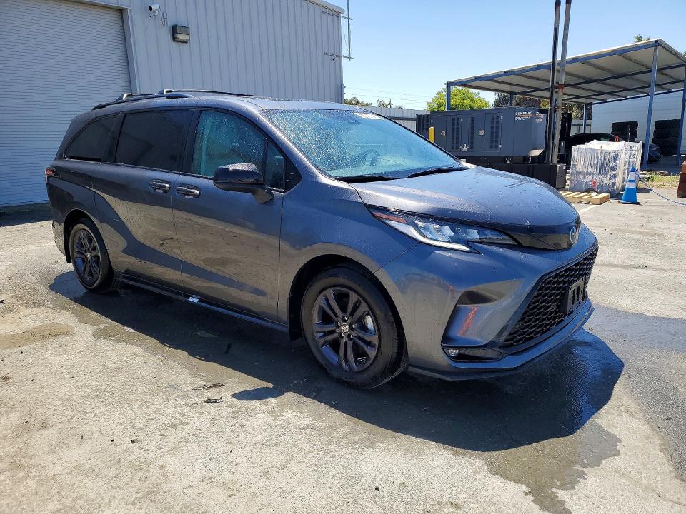 57594026 :رقم المزاد ، 5TDDSKFC0SS178872 vin ، 2025 Toyota Sienna مزاد بيع