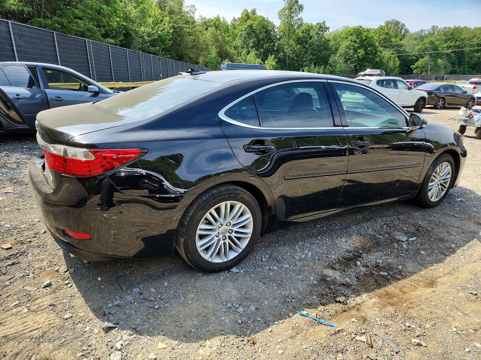 55133736 :رقم المزاد ، JTHBK1GG8D2042968 vin ، 2013 Lexus Es مزاد بيع