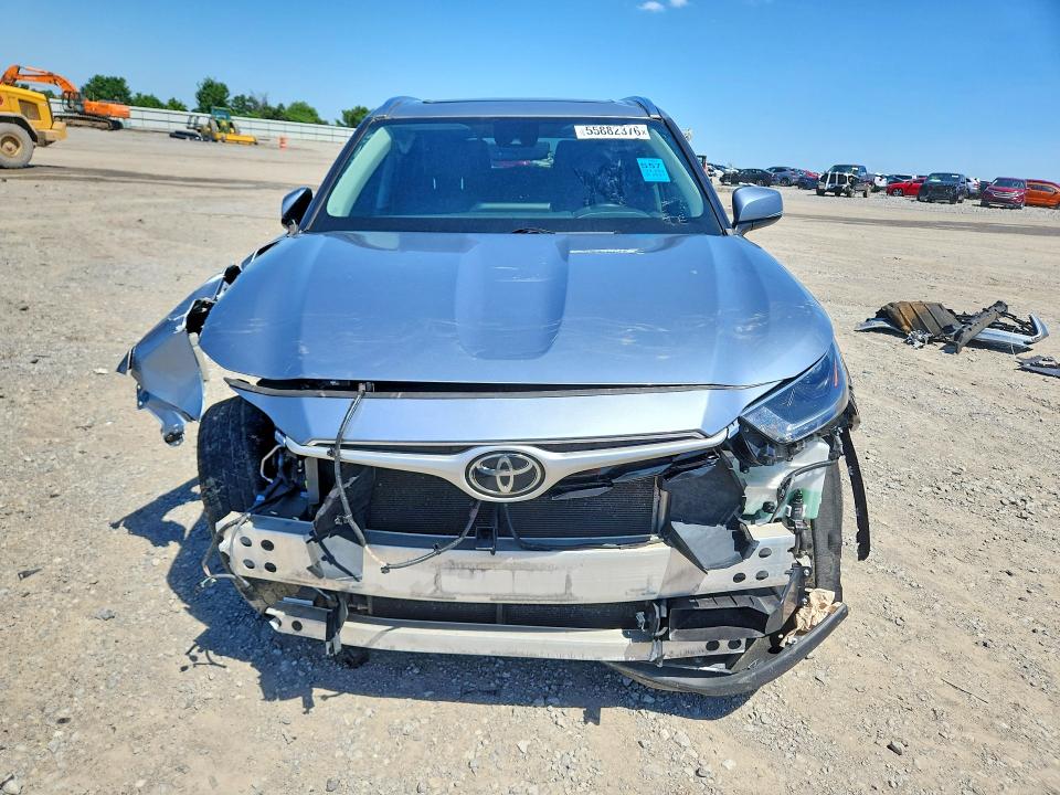 2021 Toyota Highlander მანქანა იყიდება აუქციონზე, vin: 5TDGZRAH7MS074175, აუქციონის ნომერი: 55882376
